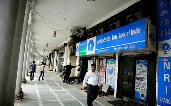 Seven of top 10 companies' market capitalisation takes Rs 44,928 crore dent; SBI worst-hit