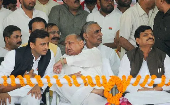 UP polls: Akhilesh sends list of candidates for 403 assembly seats to Mulayam; Shivpal expresses displeasure 