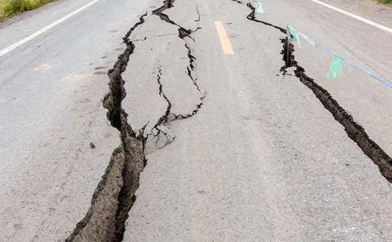 Strong 7.7 magnitude earthquake rattles Chile, Tsunami warning lifted