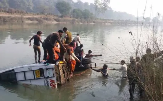 Bus falls into canal in UP: 9 killed, 10 critically injured 
