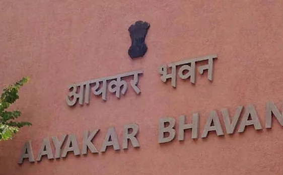 Delhi: I-T dept unearths Rs 300 crore shady bullion sale, cash deposits of over Rs 6 crore in junked notes