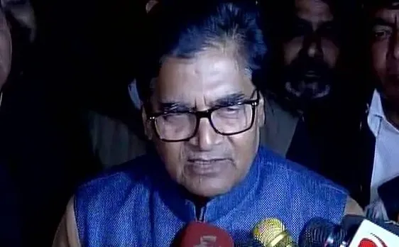 Ram Gopal Yadav submits affidavits of SP members to EC, says over 90% support Akhilesh Yadav