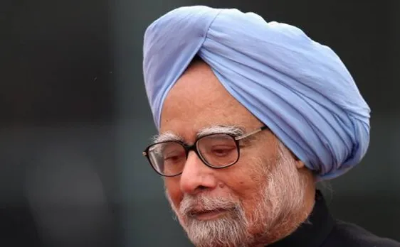Demonetisation will adversely affect GDP: Former PM Manmohan Singh