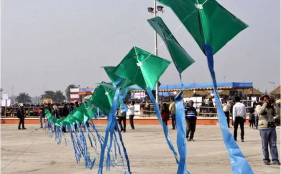 Foreign kite fliers display brilliant skills at International Kite festival