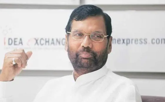 Ramvilas Paswan stable, doctors keep watch over him in ICU