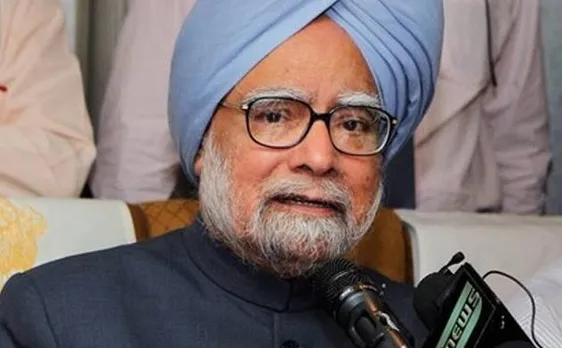 Demonetisation: You need not answer 'odd questions', Manmohan Singh tells Urjit Patel