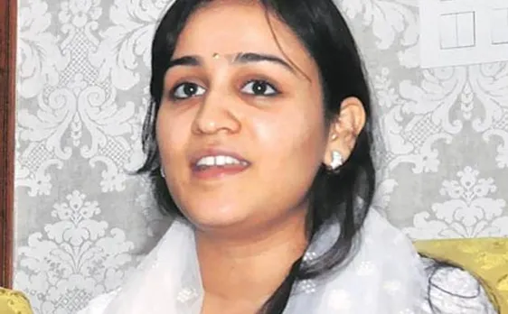 UP assembly polls: Samajwadi Party fields Mulayam's second daughter-in-law Aparna Yadav from Lucknow Cantt