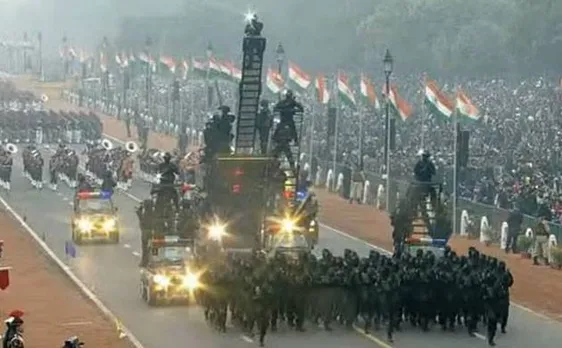 Republic Day celebrations: People brave chilly weather to witness parade, tableaux