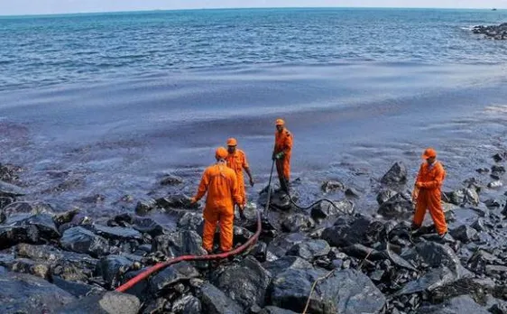Chennai oil spill: NGT to hear plea for compensation and seizure of vessels