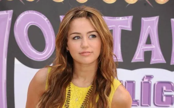 See how 'Hannah Montana' Miley Cyrus is performing Laxmi Pooja with picture shared on Instagram 