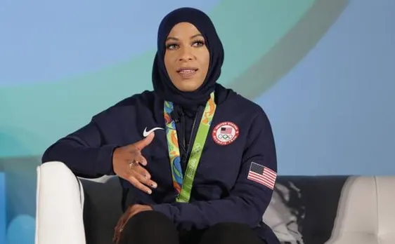 Olympian Ibtihaj Muhammad allegedly detained for two hours at US airport