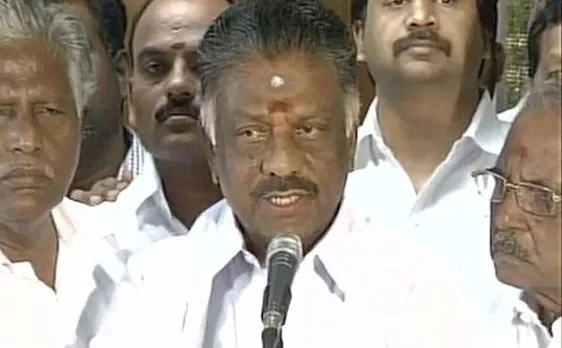 OPS vs Chinnamma: Selvam launches attack on Sasikala, says 'Amma had many servants, all of them can't take her place