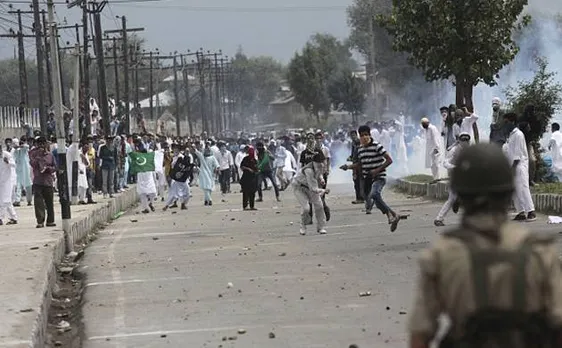 One killed, eighteen injured as people clash with security forces after Kulgam encounter