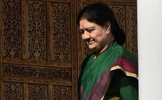 Tamil Nadu crisis: Sasikala struggles to keep her flock of MLAs together, trashes allegations of holding them as captives