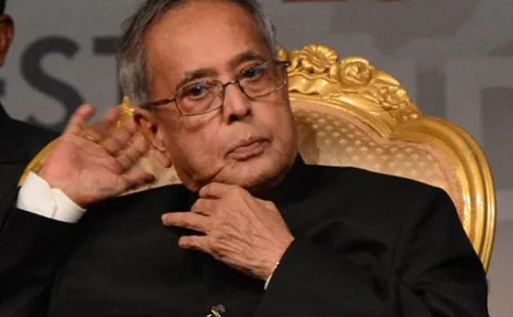 President Pranab Mukherjee gives nod to wage payment via cheques or e-mode