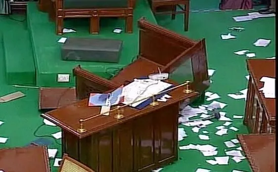 Tamil Nadu crisis: Breaking of chairs and tossing of microphones aren't a new phenomenon in state assemblies