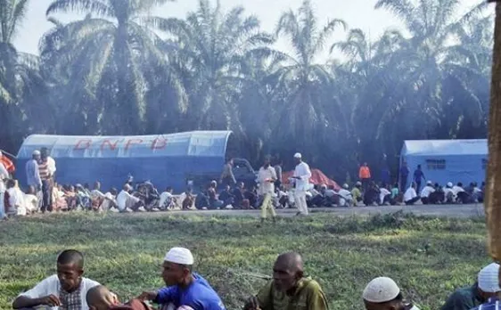 Hundreds of Rohingya return to Myanmar from Bangladesh