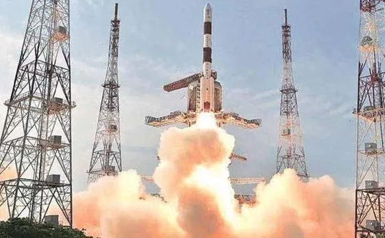  ISRO recruitment 2017: Scientists, Engineers can earn upto Rs 56,000 per month; apply through official website