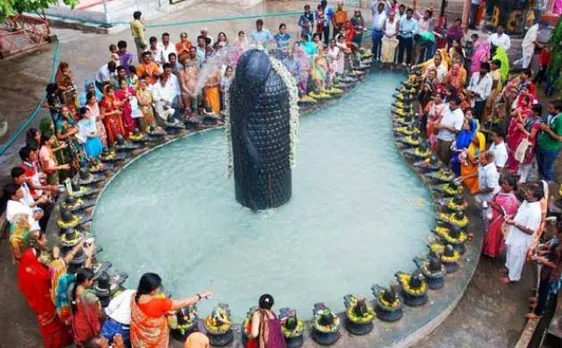 Maha Shivratri 2017: Know why Maha Shivratri celebrated and the story behind it