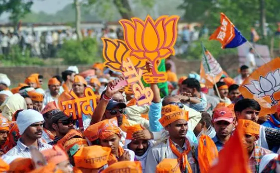 UP Polls 2017: BJP sends in star-power for final push to campaign in PM Modiâ€™s Varanasi