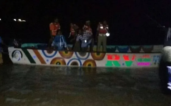 8 tourists drown, 17 rescued as boat capsizes off Tamil Nadu coast