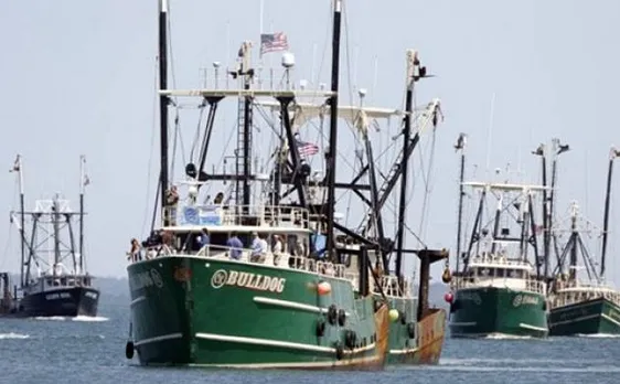 Pakistan apprehends 26 fishermen, seizes 4 boats in Arabian Sea 