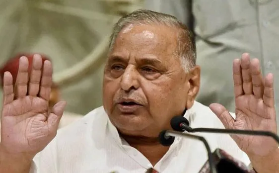 Mulayam Singh Yadav describes PM Modi as 'thug'