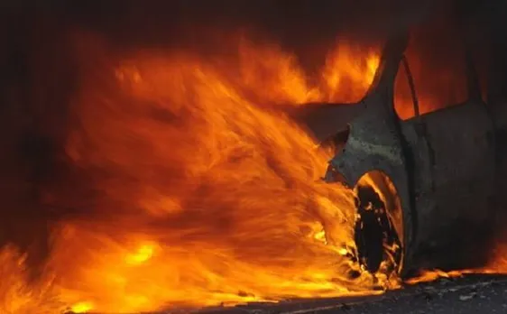 Man dies in custody, protesters set police vehicles on fire