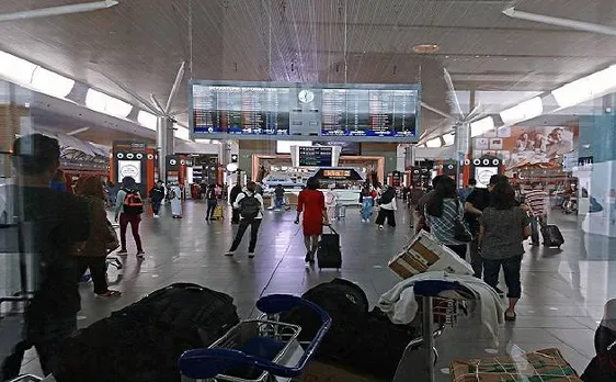 China opens second largest Tibetan airport terminal close to India