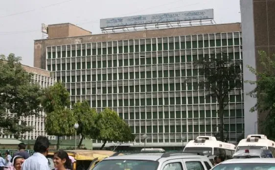 Mocking poor, AIIMS sets up 'special counter' dedicated to VIP patients