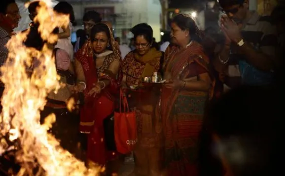 Holi Festival 2017: Know significance behind festival of colors and holika dahan's history