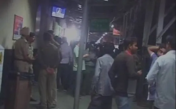 West Bengal: Crude bombs found in Malda station