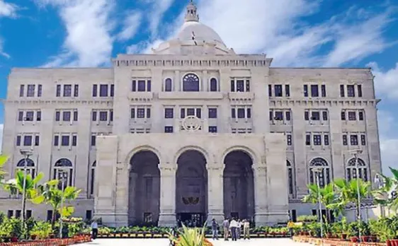 BJP Govt's first order to UP officials: Come to office on Monday or face strict action