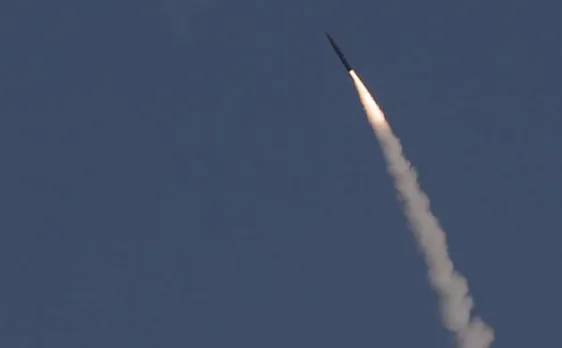 Syria fires missiles at Israeli warplanes after air strikes