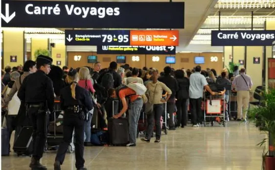 Man shot dead at Paris' Orly airport after taking soldier's gun; Area evacuated 