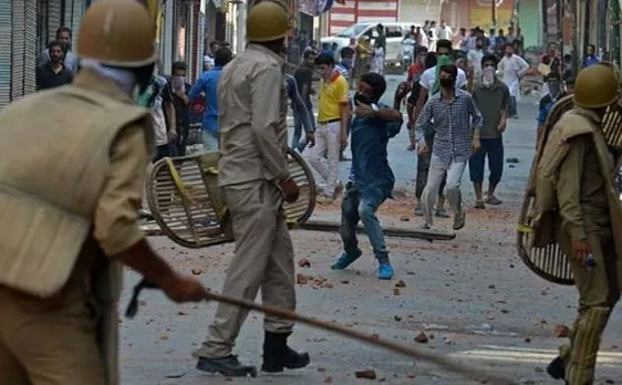2016 holds highest record of Kashmiri youths who joined militancy, infiltration tripled: Hansraj Ahir			