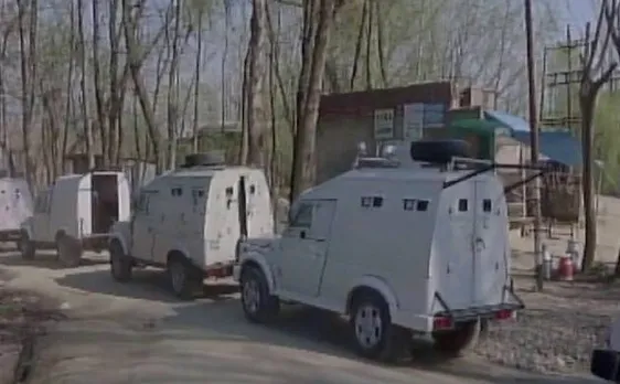 J-K: 2 militants killed while trying ambush on police party in Pulwama