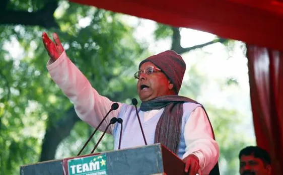 Lalu Prasad urges Mulayam Singh Yadav, Mayawati to come together for defeating BJP 