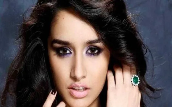 'Half-Girlfriend': Shraddha Kapoor's first look revealed!