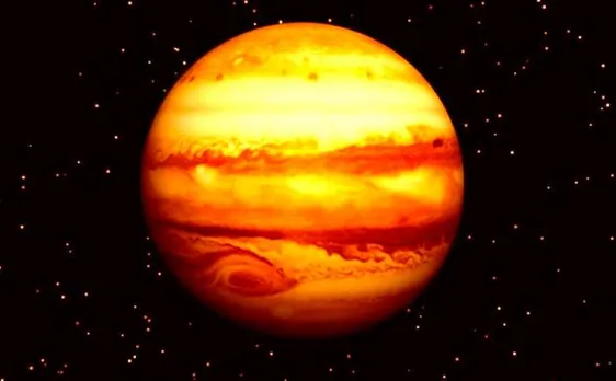 NASA Juno spacecraft skims 2,700 miles over Jupiterâ€™s cloud tops, JunoCam releases breath-taking images