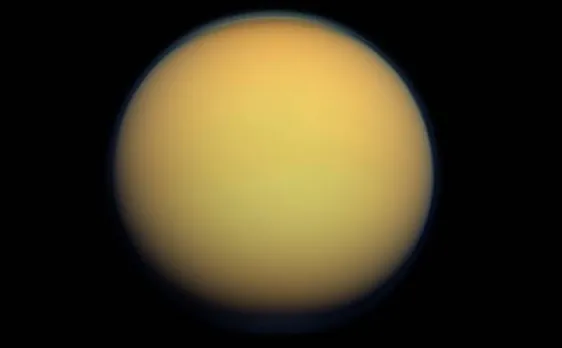 Electric sands on Saturn's moon Titan make it ideal for building sand castles