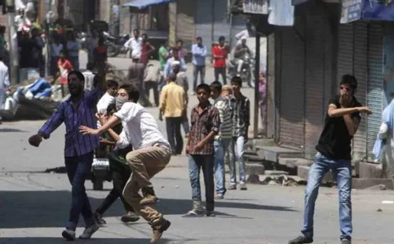 Pak ISI provokes innocent boys in Kashmir, says J-K DGP