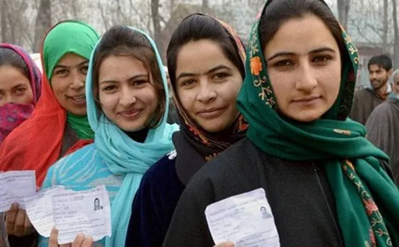 PDP, NC, Cong battle it out in Kashmir LS by-polls