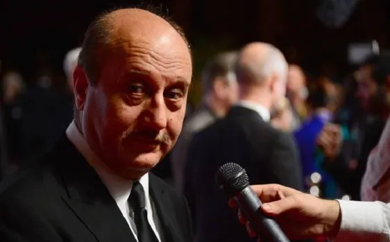 Anupam Kher shows gratitude to Mahesh Bhatt for debut film 'Saaransh'