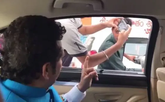 When Sachin Tendulkar advised bikers to use helmet | Video