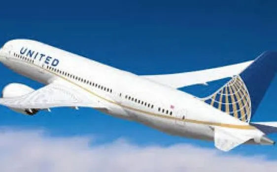 United Airlines faces social media backlash after passenger dragged off overbooked flight