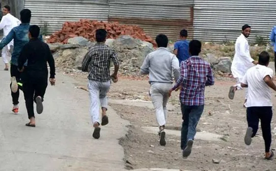 1 killed, another injured after unidentified men open fire in Pulwama	