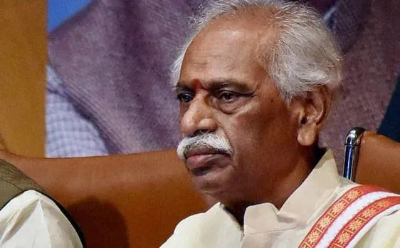 Centre initiates steps to bring TV, digital media under Working Journalists Act