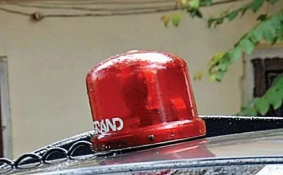 End of VIP culture: HP govt issues notification to ban red, amber, blue beacons