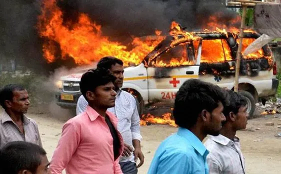 Bihar hospital clash: Vehicles set ablaze, many injured